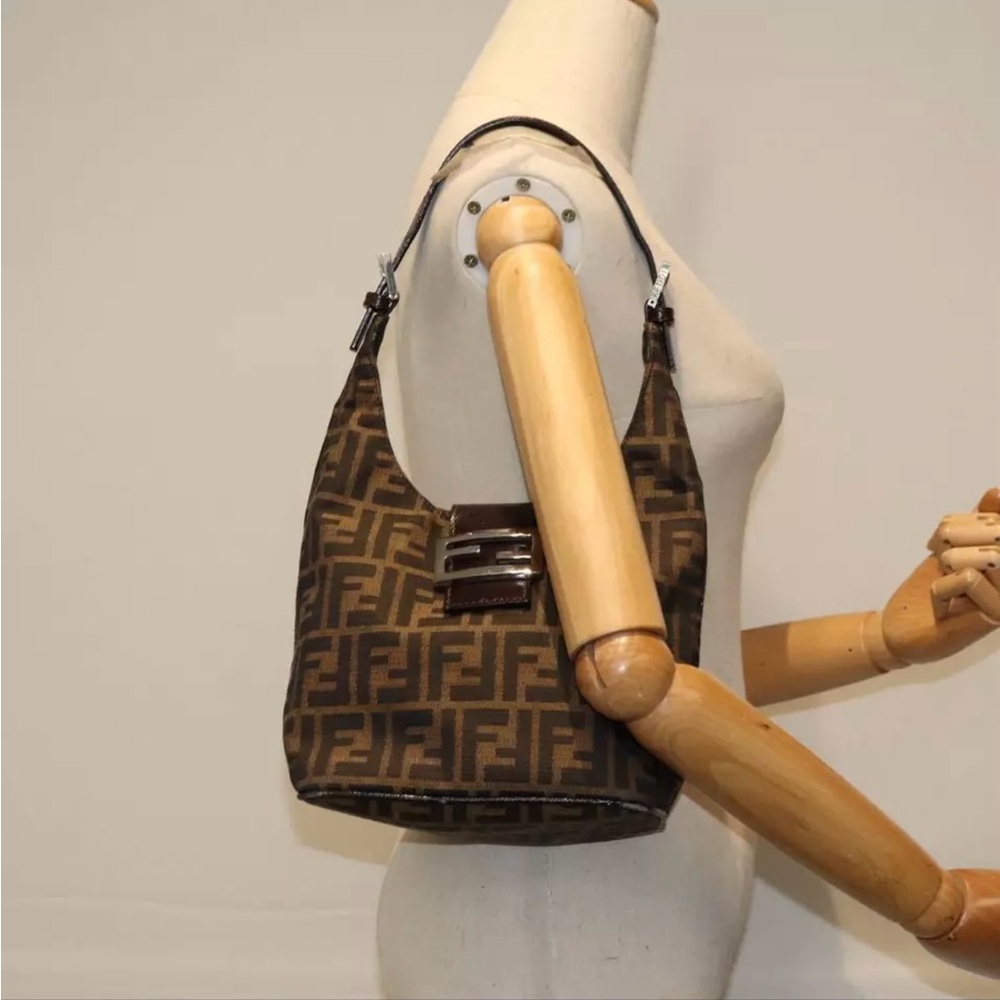 ❤️AUTH. FENDI Zucca Canvas Mamma Baguette Small Shoulder Bag ❤️